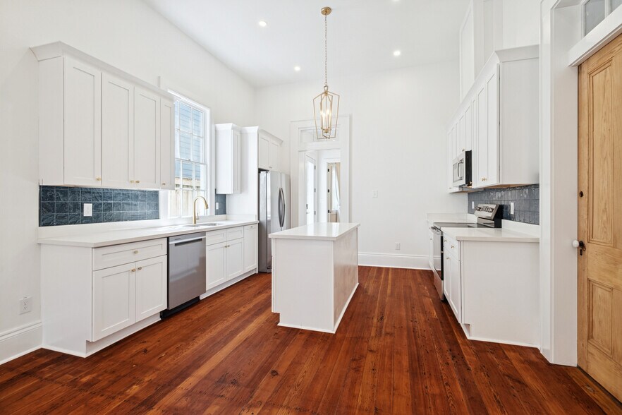 More Photos Of 2404 Saint Claude Ave, New Orleans Specialty For Sale
