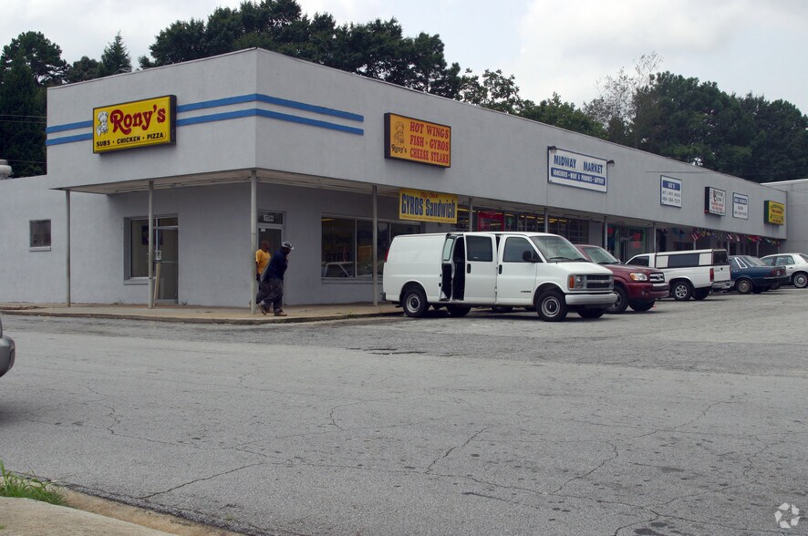 More Photos Of 3699-3709 Covington Hwy, Decatur Unknown For Lease