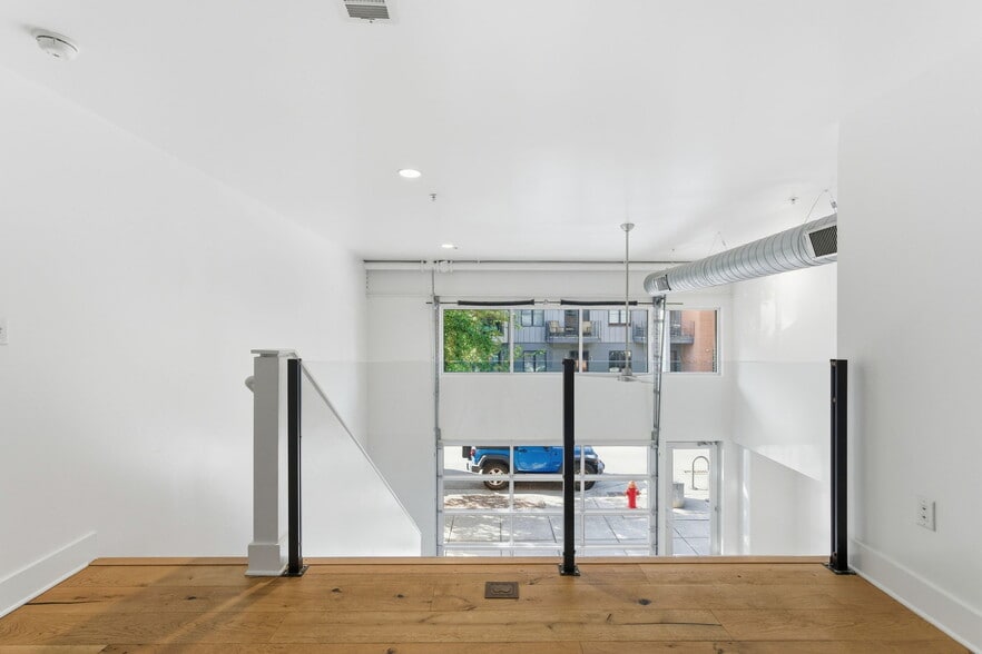 More Photos Of 1250 Martin St, Nashville General Retail For Lease