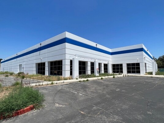 Primary Photo Of 701 Corporate Center Dr, Pomona Research And Development For Sale