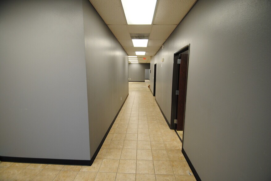 More Photos Of 13802 Murphy Rd, Stafford Research And Development For Sale