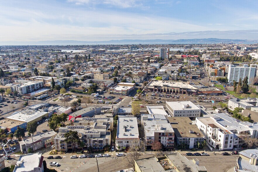 More Photos Of 226 Athol Ave, Oakland Apartments For Sale