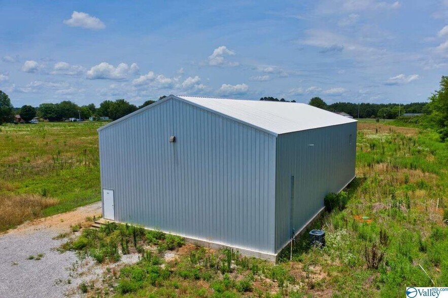 More Photos Of 201 Lacy, Toney Industrial For Sale