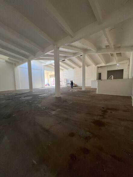 More Photos Of 805 8th St, Los Banos Industrial For Sale