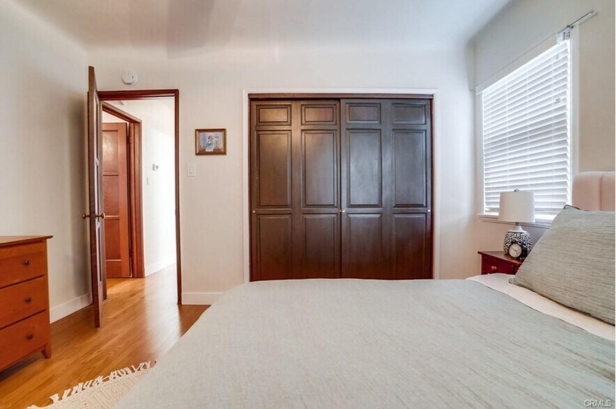More Photos Of 150 Ximeno Ave, Long Beach Multifamily For Sale