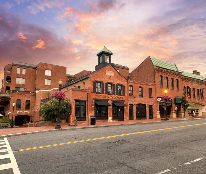 Primary Photo Of 1064-1066 Wisconsin Ave NW, Washington Freestanding For Lease