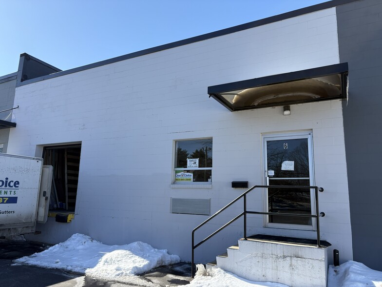 More Photos Of 1000 E Industrial Park Dr, Manchester Service For Lease