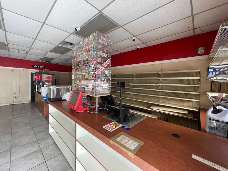 More Photos Of 4525 Clarcona Ocoee Rd, Orlando Storefront Retail Residential For Lease