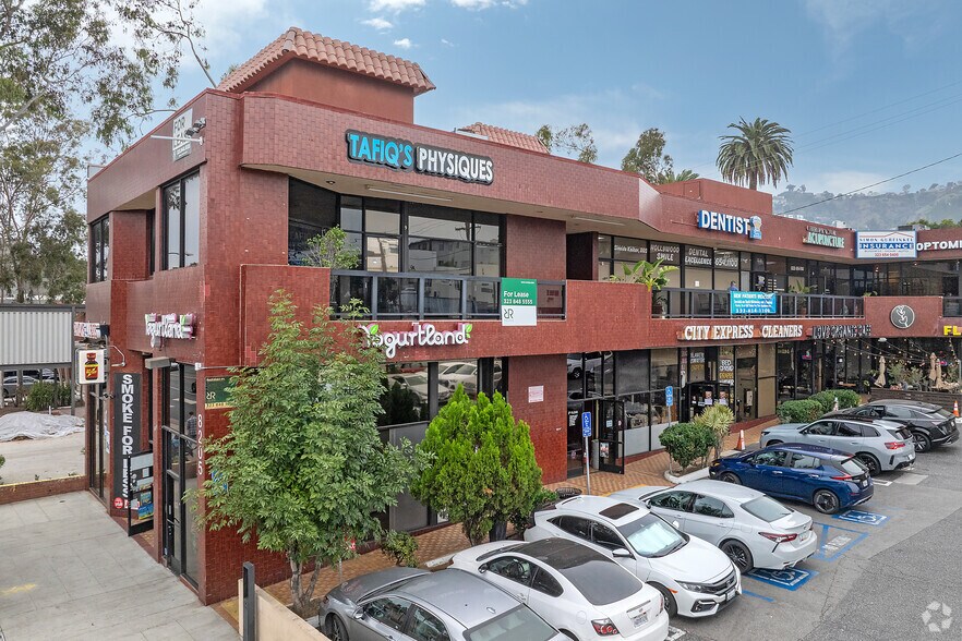 More Photos Of 8205 Santa Monica Blvd, West Hollywood General Retail For Lease