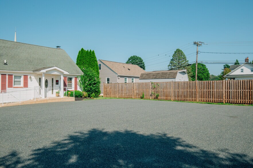 More Photos Of 524 S Main St, Bel Air Office For Sale