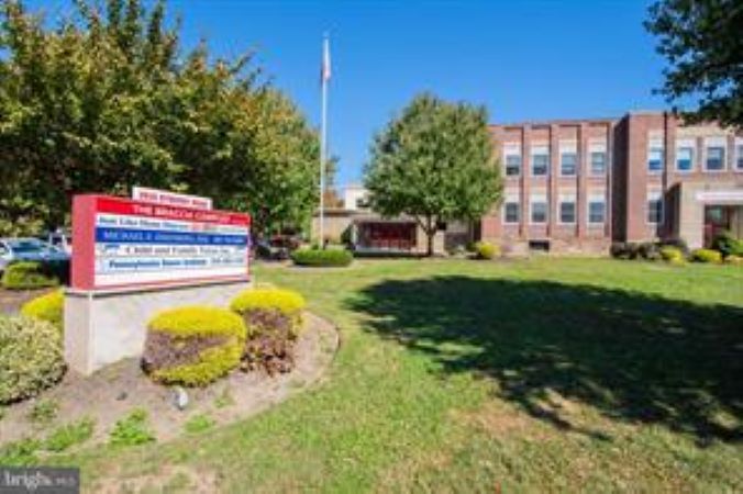 More Photos Of 2935 Byberry Rd, Hatboro Office Residential For Lease