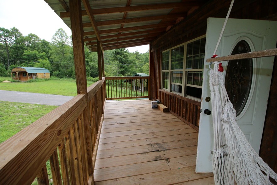 More Photos Of 11251 Highway 90, Parkers Lake Hotel For Sale