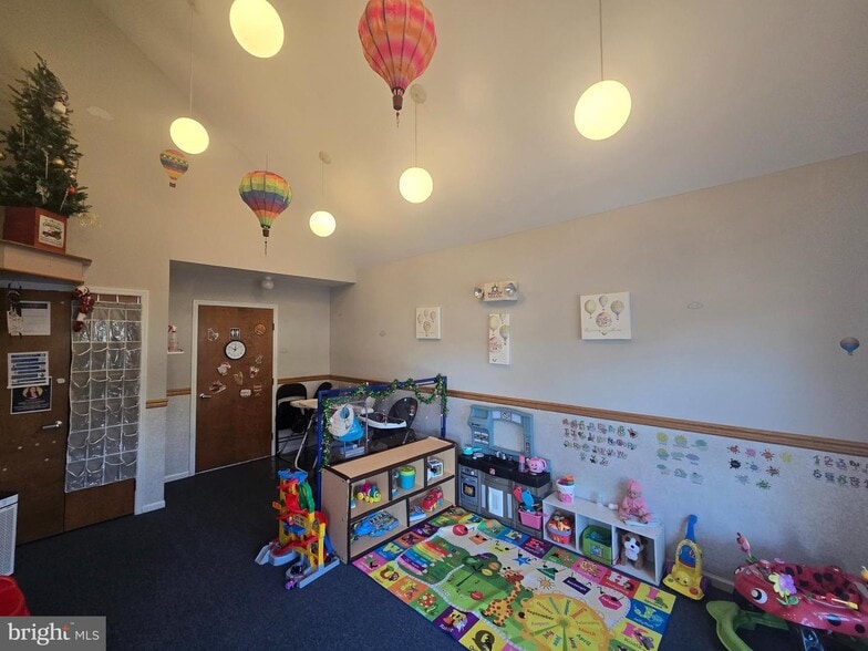 More Photos Of 900 Route 168, Turnersville Medical For Sale