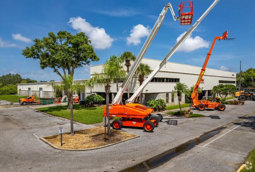 Primary Photo Of 4514 19th Street Ct E, Bradenton Manufacturing For Lease
