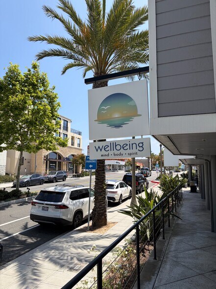 More Photos Of 24582 Del Prado, Dana Point Storefront Retail Residential For Lease