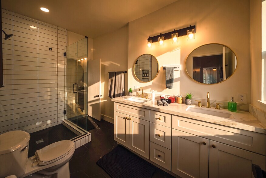 More Photos Of Rare Gated Behavioral Health Estate | Arcadia Lite | 5-Unit Campus-Style Opportunity, Phoenix Assisted Living For Sale