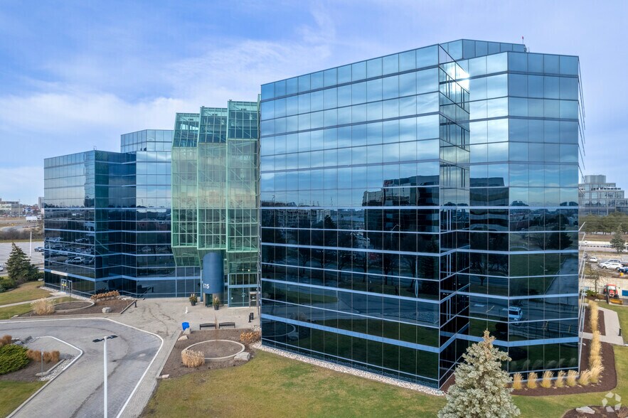 More Photos Of 675 Cochrane Dr, Markham Coworking Space