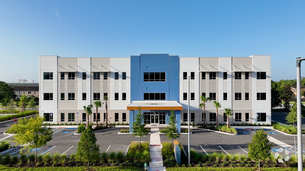 Primary Photo Of 10760 Moss Rose Way, Orlando Medical For Lease