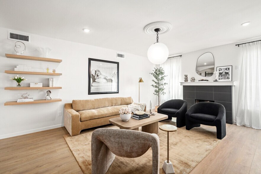 More Photos Of , Houston Multifamily For Sale