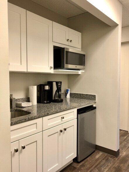 More Photos Of 3060 Mitchellville Rd, Bowie Medical For Sale