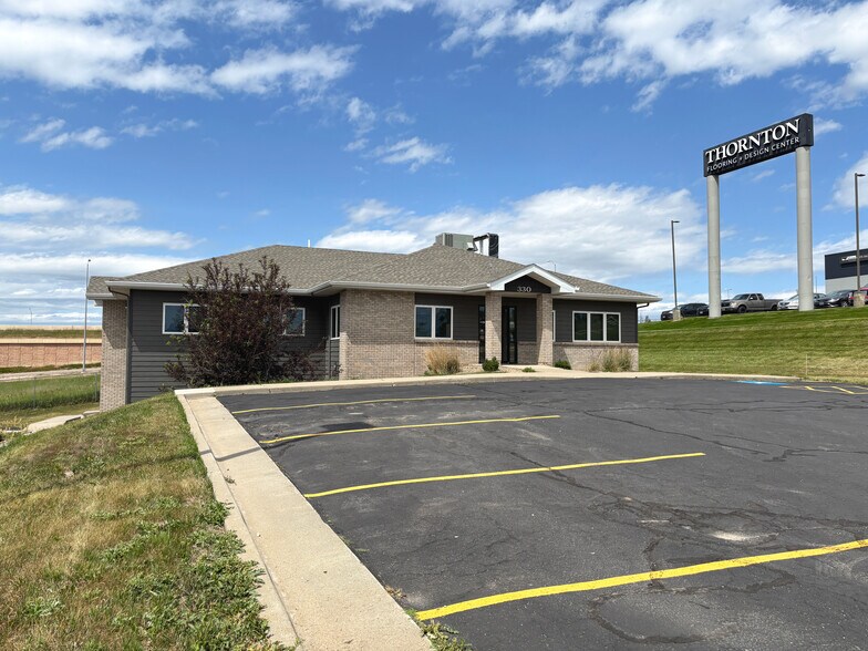 More Photos Of 330 Knollwood Dr, Rapid City Office For Sale