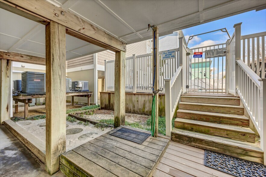 More Photos Of 1503 Carolina Beach AVE N, Carolina Beach Apartments For Sale