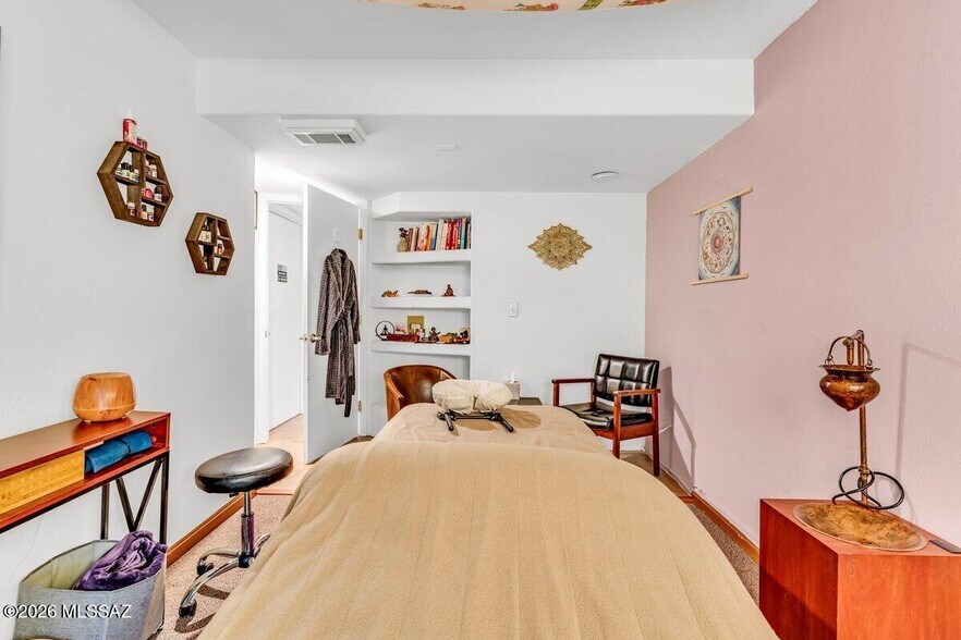 More Photos Of 2559 E Fort Lowell Rd, Tucson Office Residential For Sale