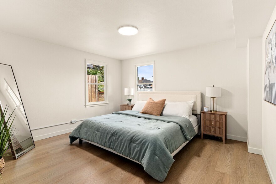 More Photos Of 14643 8th Ave SW, Burien Apartments For Sale