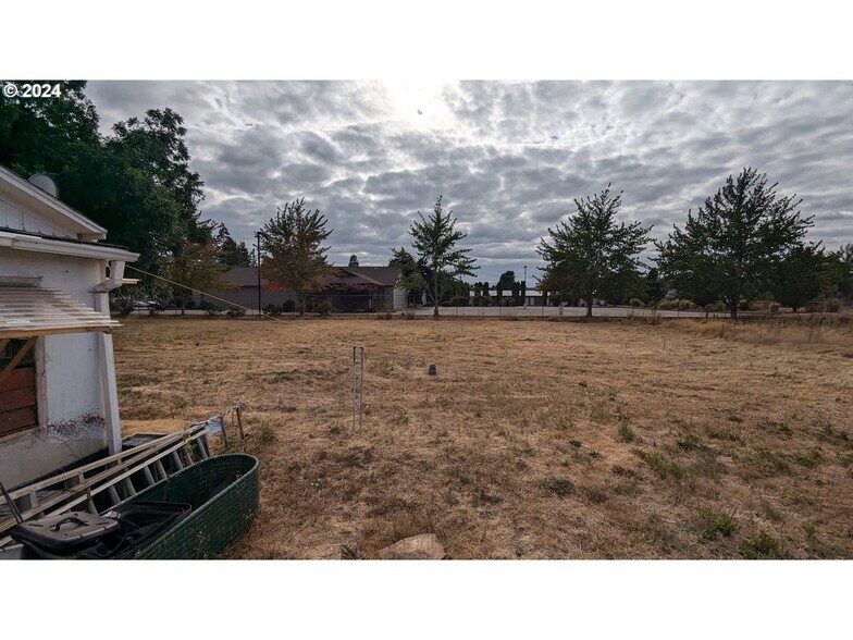 More Photos Of 819 W Main St, Sheridan Land For Sale