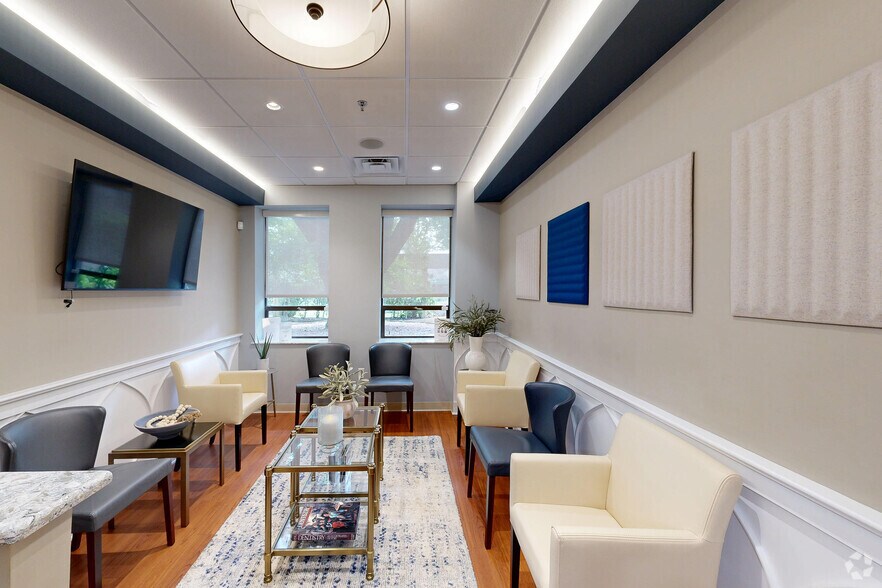 More Photos Of 555 Kinderkamack Rd, Oradell Medical For Sale