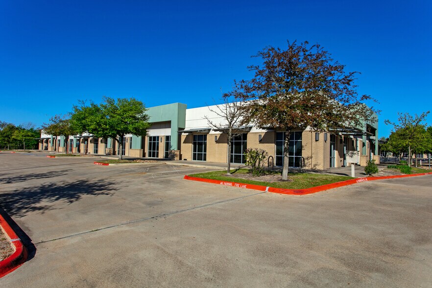 More Photos Of 402 Harvey Mitchell Pky, College Station Office For Sale