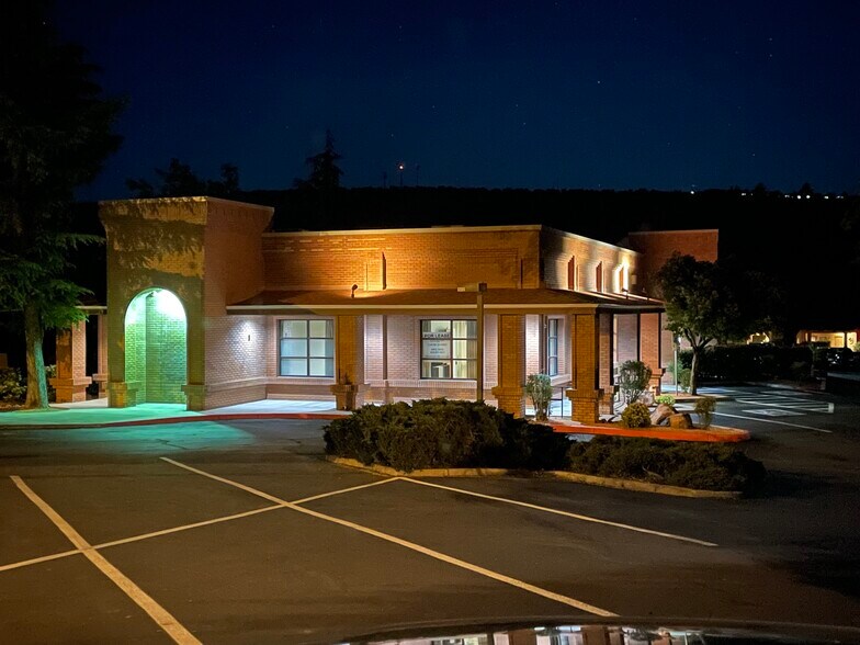 More Photos Of 1771 W State Route 89A, Sedona Storefront Retail Office For Lease