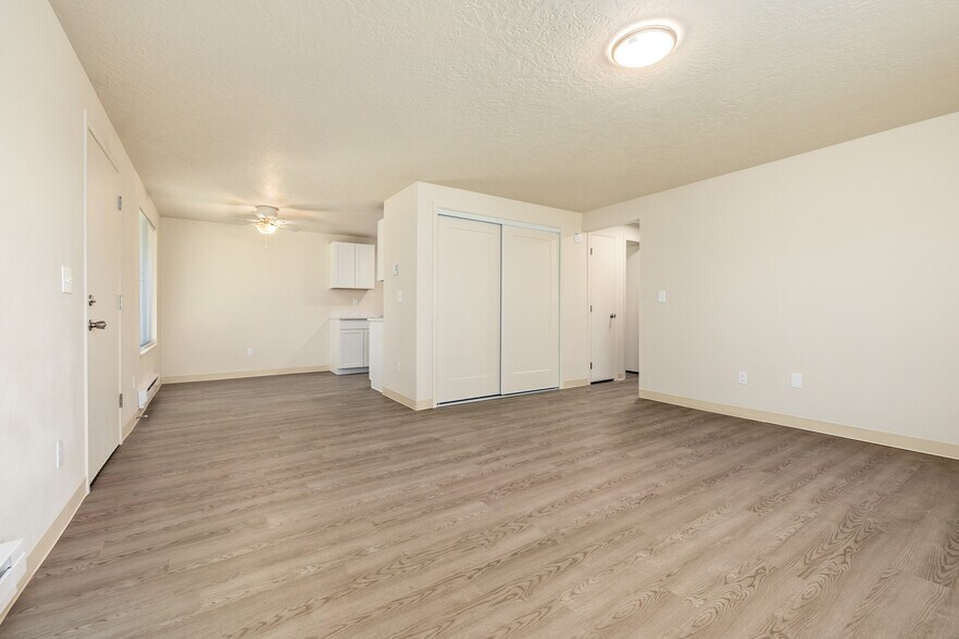 More Photos Of 5713 Garrett St, Boise Apartments For Sale