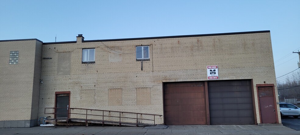 More Photos Of 20 Norris St, Buffalo Industrial For Sale