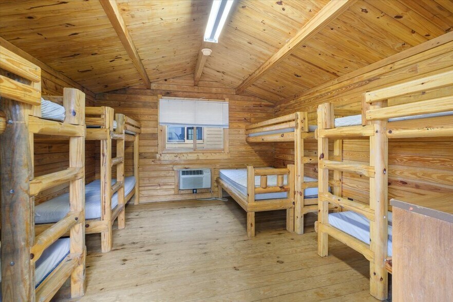 More Photos Of 64 White Dr, Milan Specialty For Sale