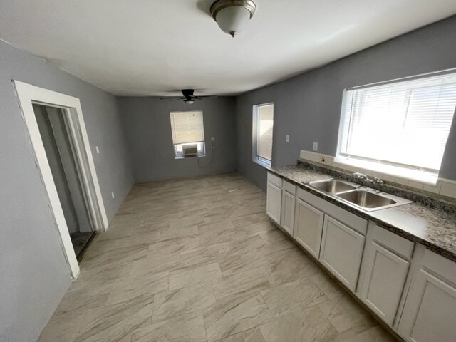 More Photos Of 401 E California Ave, Bakersfield Storefront Retail Residential For Sale