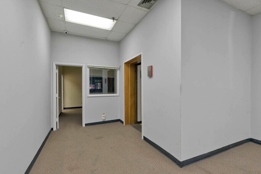 More Photos Of 1237 Broadway, Columbus Storefront For Sale