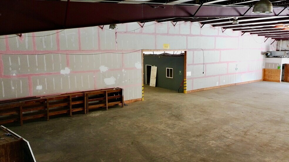 More Photos Of 41 Artley Rd, Savannah Warehouse For Lease