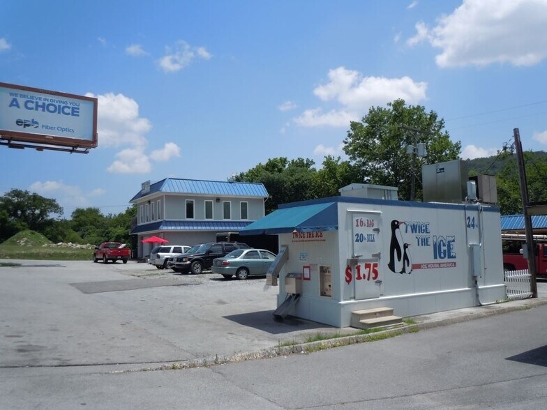 More Photos Of , Chattanooga Unknown For Sale