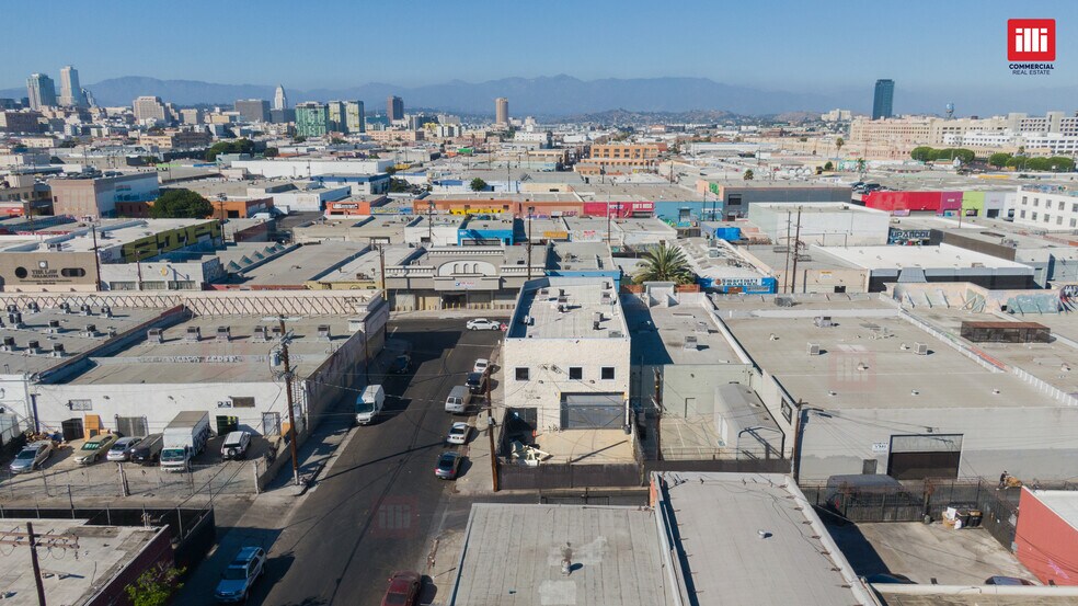 More Photos Of 1204 Paloma St, Los Angeles Warehouse For Sale