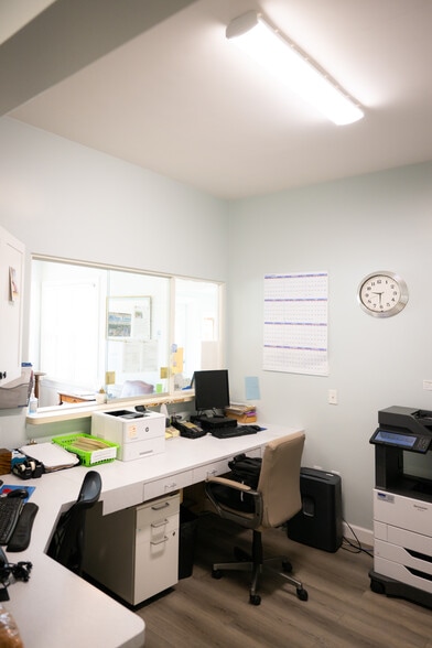 More Photos Of 2 Reedsdale Rd, Milton Medical For Sale