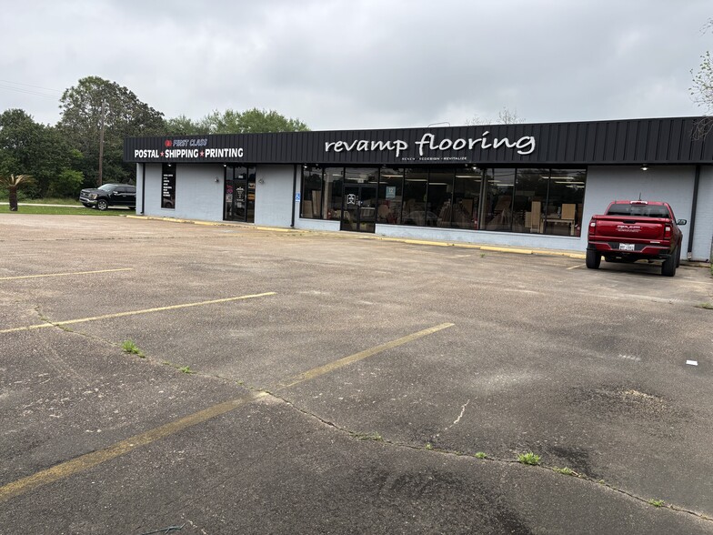 Primary Photo Of 5203-5205 Broadway St, Pearland Storefront Retail Office For Sale