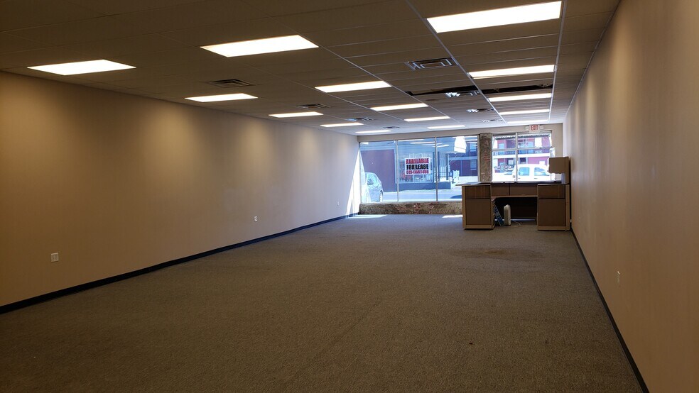 More Photos Of 112-114 Fort Williams St, Sylacauga Storefront Retail Office For Lease