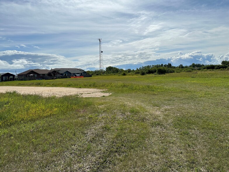 Primary Photo Of SE Wedgewood Pl, Gimli Land For Sale