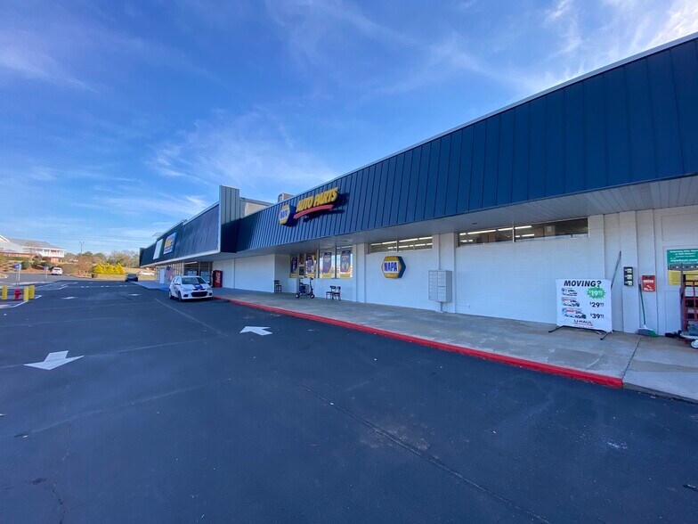 More Photos Of 3716-3736 Atlanta Hwy, Dallas Unknown For Lease