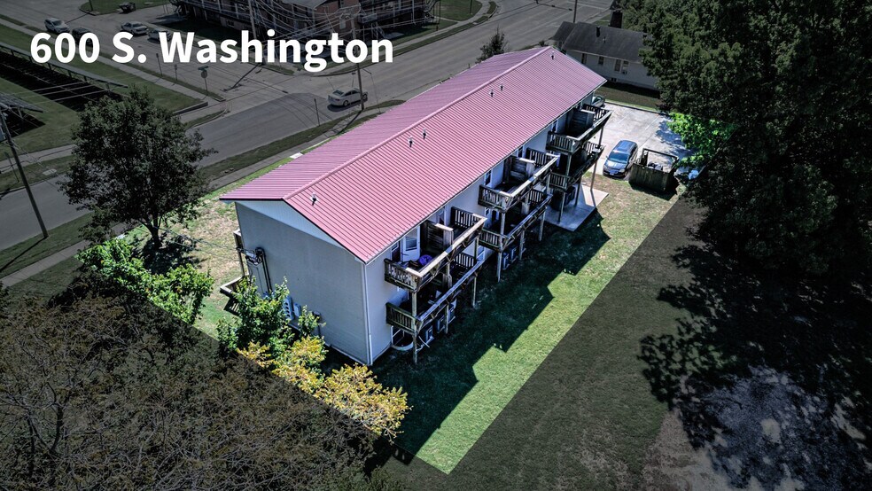 More Photos Of 600 S Washington St, Carbondale Apartments For Sale