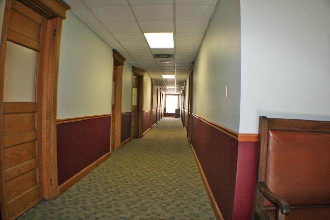 More Photos Of 16-20 W Huron St, Pontiac Office For Lease