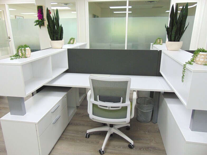 More Photos Of 1690 S Congress Ave, Delray Beach Coworking Space