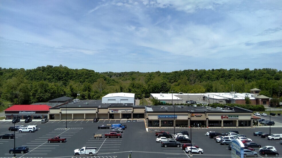 Primary Photo Of 719-725 W Main St, Radford Unknown For Lease