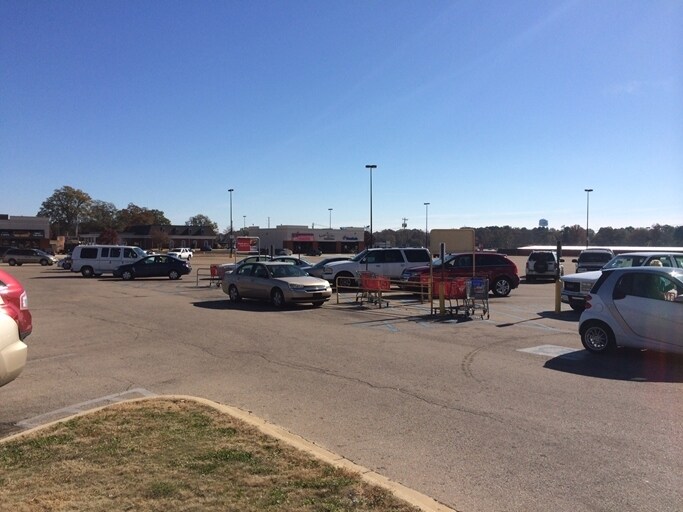 More Photos Of 200 Walmart Cir, Booneville Unknown For Lease